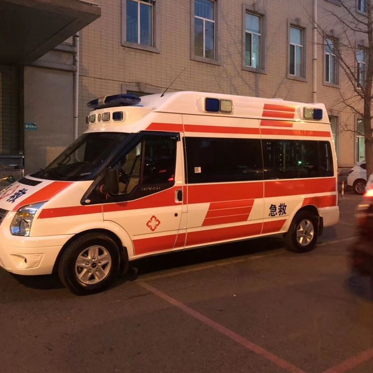 东乡夜间租赁救护车护送病人转院：安全转运的 8 大核心注意事项